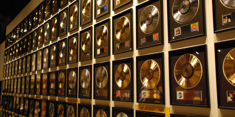 on-demand-streaming-now-counts-towards-platinum-records